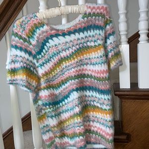 Women’s short sleeve sweater